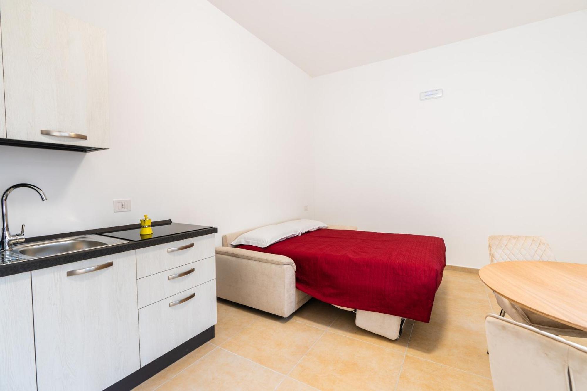 Porta 29 Apartments トラーニ エクステリア 写真